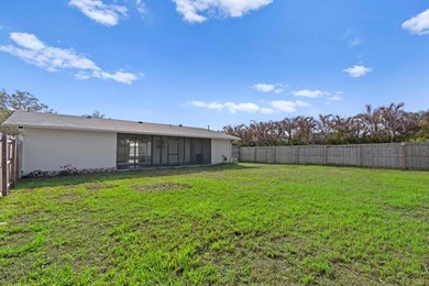 Charming 2-bedroom, 2-bath home situated on a spacious 10,000 sq - photo 15