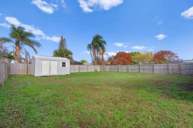 Charming 2-bedroom, 2-bath home situated on a spacious 10,000 sq - photo 16