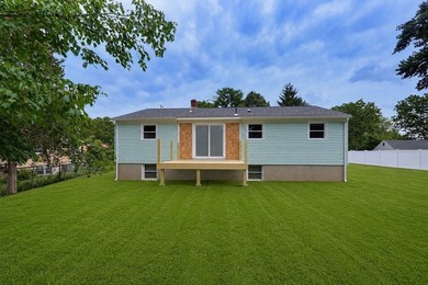 Welcome home to this move-in-ready property offering approx 1800 - photo 21