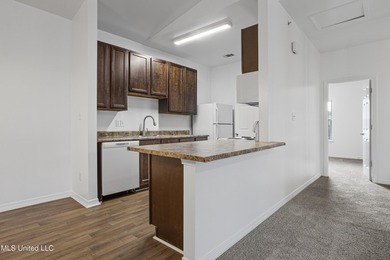 This condos excellent location is only the first of many - photo 5
