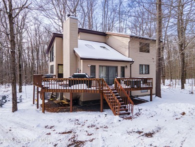 Big Bass Lake Home For Sale in Clifton Pennsylvania