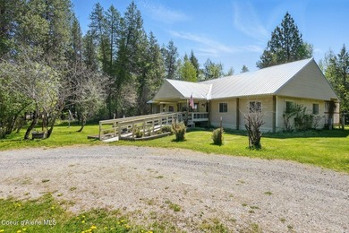 Welcome to this spacious single-level home on 1.2 beautifully - photo 44
