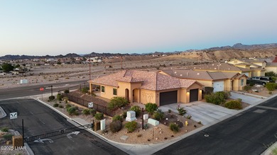 (private lake, pond, creek) Home Sale Pending in Bullhead City Arizona