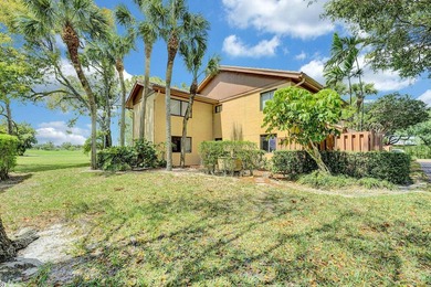 Welcome to this beautifully maintained 3-bedroom, 2-bath home - photo 34