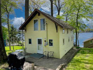 Lake Tippecanoe - Charming Cottage - All Sports - Lake Home For Sale in Leesburg, Indiana