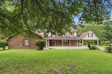 A rare opportunity to own a truly one-of-a-kind country retreat! - photo 5