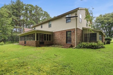 A rare opportunity to own a truly one-of-a-kind country retreat! - photo 7