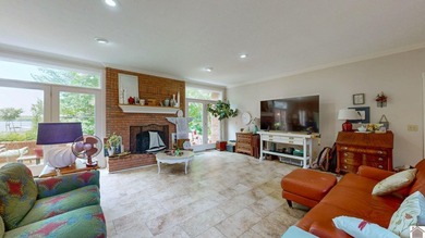 WATERFRONT LIVING ON KENTUCKY LAKE PRICED BELOW APPRAISED VALUE! - photo 6