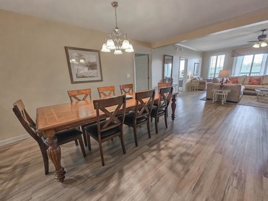 ***BE SURE TO WATCH WALK-THRU VIDEO INCLUDED IN LISTING!!***