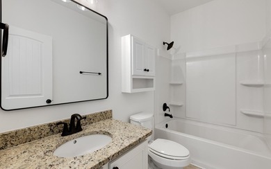 This refreshed (in 2026) 3BR/2BA + office/bonus room home in - photo 30
