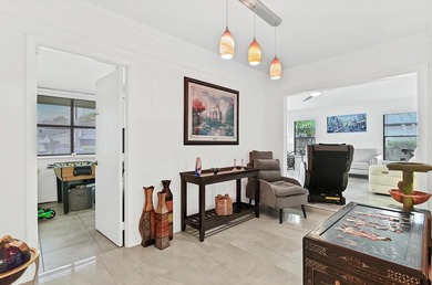 Welcome to this thoughtfully designed townhouse in Lakeside - photo 10