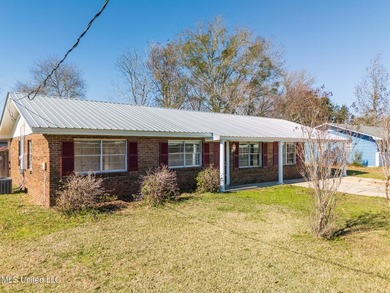 Charming 3-bedroom, 2-bath home offering 1,416 sq ft of - photo 5