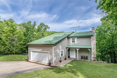 Lakefront living at its finest on beautiful Beaver Lake! This - photo 2