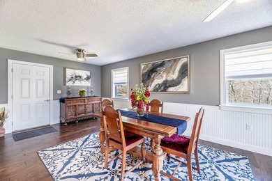 Lakefront living at its finest on beautiful Beaver Lake! This - photo 10