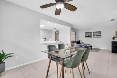 Fully updated 2-bedroom, 2-bath villa with attached garage - photo 11