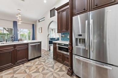 Mediterranean-style 3-bedroom, 2-bath, 1-car garage villa in St - photo 11