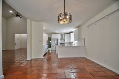 Enjoy breathtaking views, just steps from the Riverhill Country - photo 13