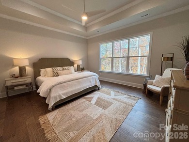 Beautiful new custom home in the Irish Creek Country Club - photo 14