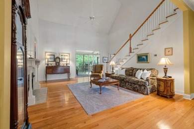 Welcome to this stunning Charleston-style traditional home - photo 16