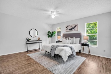 Fully updated 2-bedroom, 2-bath villa with attached garage - photo 19