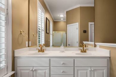 Welcome to this stunning Charleston-style traditional home - photo 21