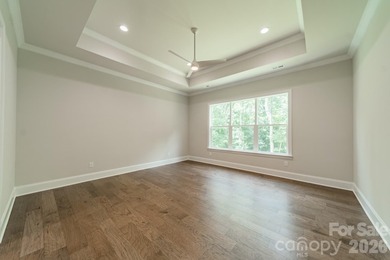Beautiful new custom home in the Irish Creek Country Club - photo 25