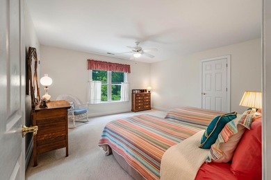 Welcome to this stunning Charleston-style traditional home - photo 27