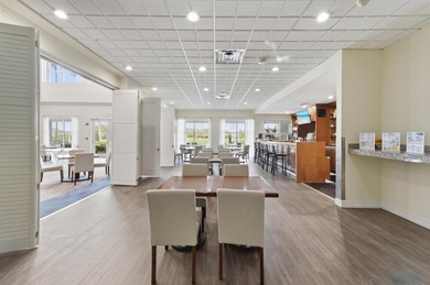 Mediterranean-style 3-bedroom, 2-bath, 1-car garage villa in St - photo 34