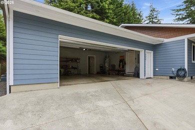 Exceptional custom home built in 2023, offering quality - photo 35