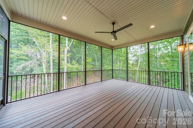 Beautiful new custom home in the Irish Creek Country Club - photo 42