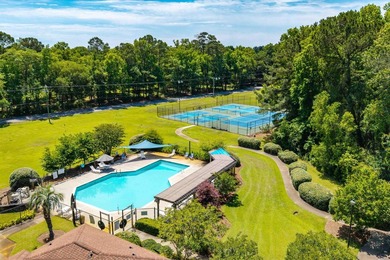 Welcome to this stunning Charleston-style traditional home - photo 46