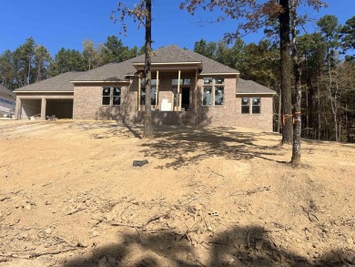 Lake Hamilton Home For Sale in Hot Springs Arkansas