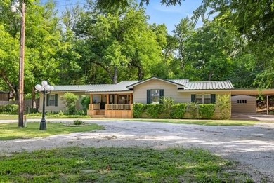 Brazos River - McLennan County Home For Sale in China Spring Texas