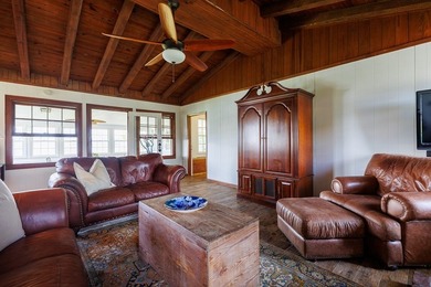 Tucked away on the shores of beautiful Long Pond, this adorable - photo 11