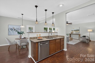 Walk to top-rated Fort Mill schools from this move-in-ready - photo 19