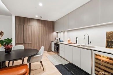 The Residences at Yerba Buena Island offer a rare opportunity to - photo 10
