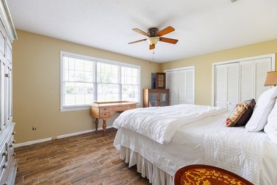 Tucked away on the shores of beautiful Long Pond, this adorable - photo 25