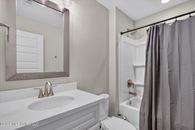 With new construction going up all around Savannah Estates, it - photo 34