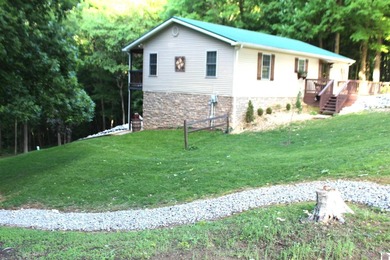 Waterfront Retreat Escape to the peace and privacy of waterfront - photo 3