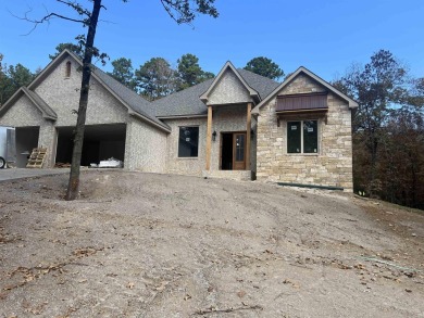 Lake Hamilton Home For Sale in Hot Springs Arkansas