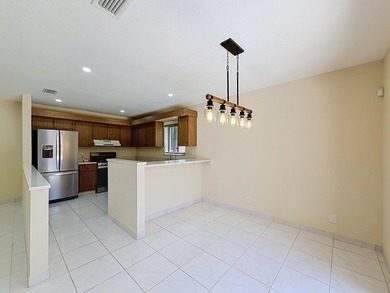 RARE 3BR/2.5BA WITH PREMIUM PRIVACY! CLEAN, WELL-MAINTAINED & - photo 12