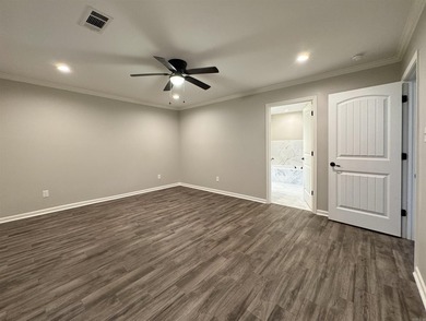 Discover this inviting, low-maintenance brick home in Hamilton - photo 24