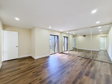 RARE 3BR/2.5BA WITH PREMIUM PRIVACY! CLEAN, WELL-MAINTAINED & - photo 26