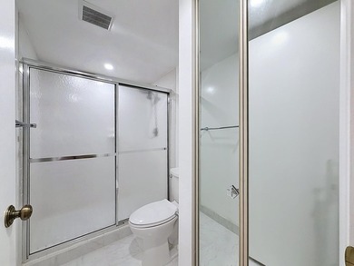 RARE 3BR/2.5BA WITH PREMIUM PRIVACY! CLEAN, WELL-MAINTAINED & - photo 31