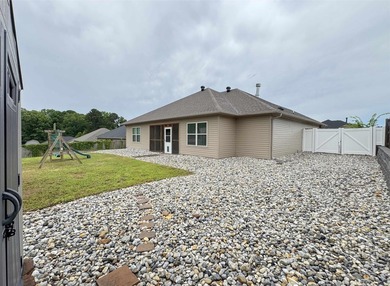 Discover this inviting, low-maintenance brick home in Hamilton - photo 34