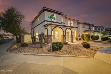 DON'T MISS this beautifully remodeled, TURNKEY home perfectly - photo 3