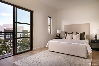The Residences at Yerba Buena Island offer a rare opportunity to - photo 9