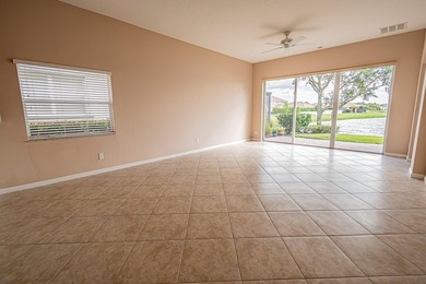 Nestled in Victoria Parc at Tradition, this stunning lakefront - photo 5