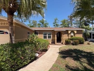 Golf Course Living w/ Comfort & Style! Well-maintained - photo 2