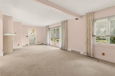 Welcome to 162 Belcoda Drive, a classic Irondequoit Colonial - photo 12